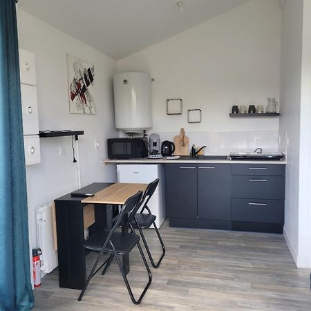 Le Studio Saint-Pierre-Montlimart Екстер'єр фото