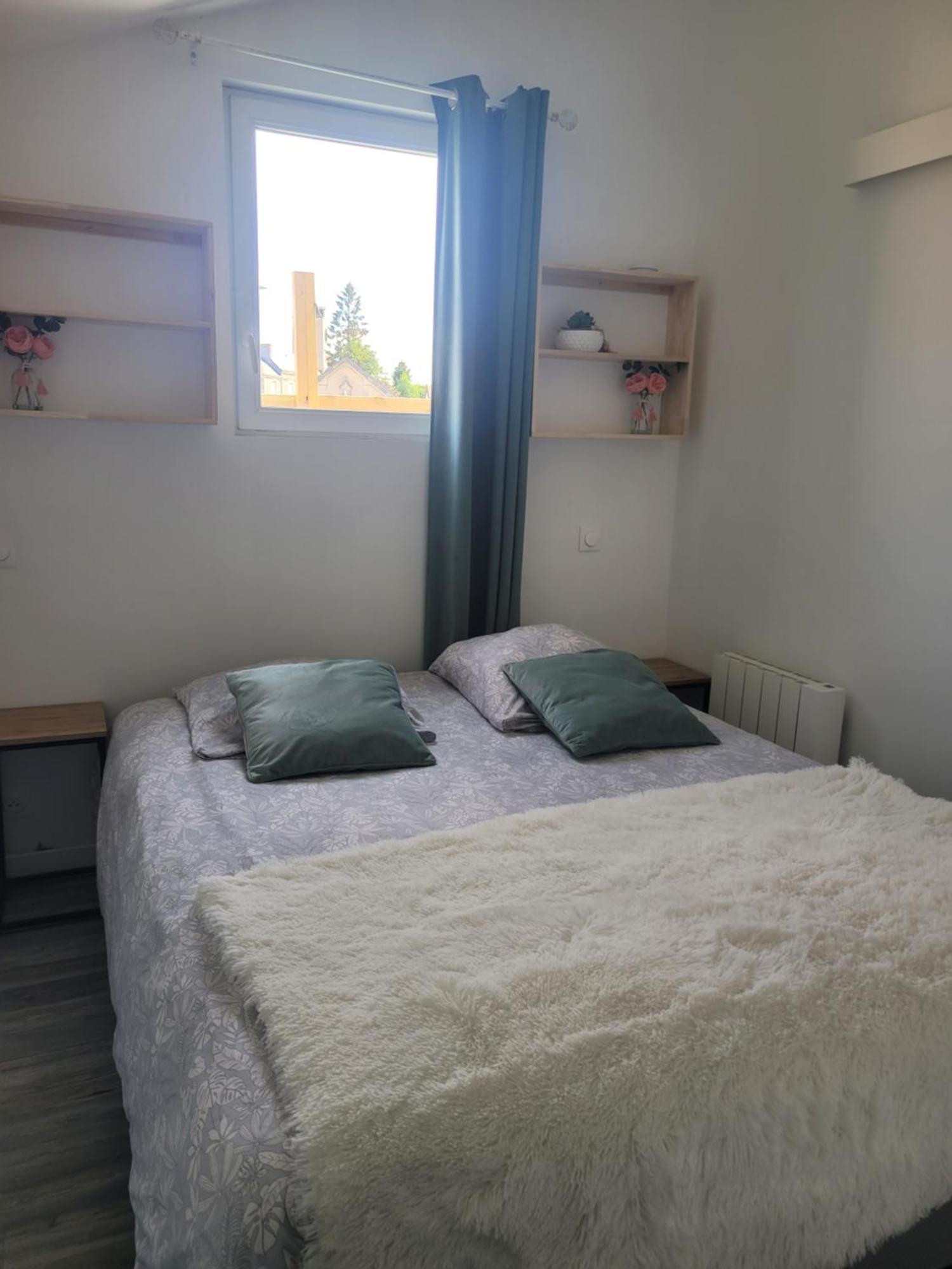 Le Studio Saint-Pierre-Montlimart Екстер'єр фото